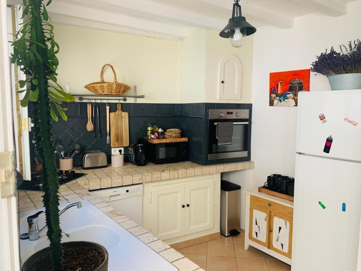 Maison De Village Provencal Vallabrègues Dış mekan fotoğraf
