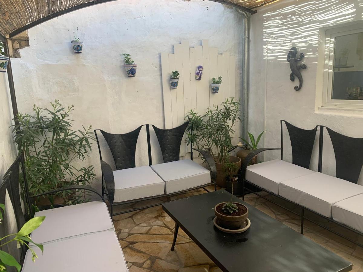 Maison De Village Provencal Vallabrègues Dış mekan fotoğraf