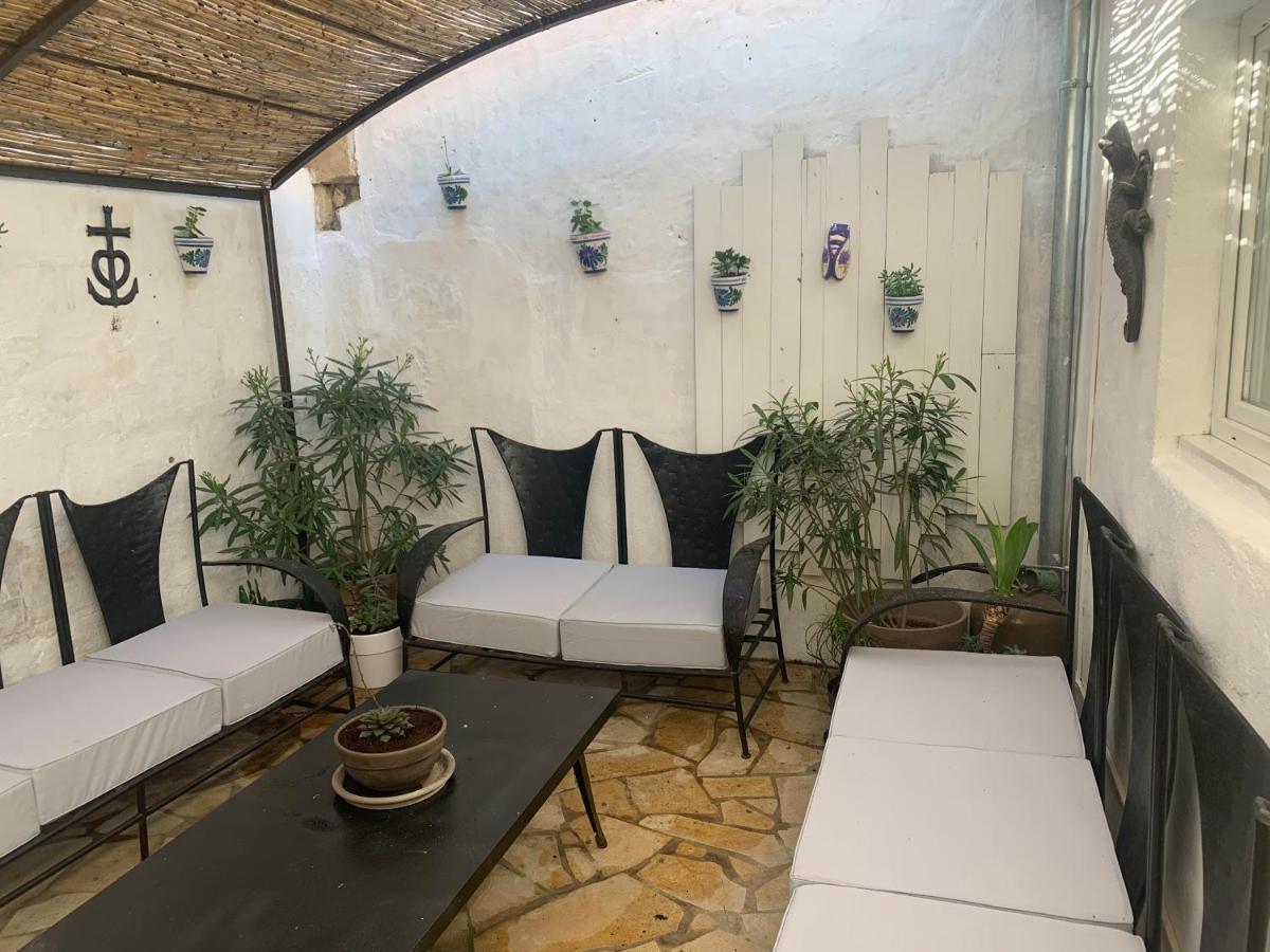 Maison De Village Provencal Vallabrègues Dış mekan fotoğraf
